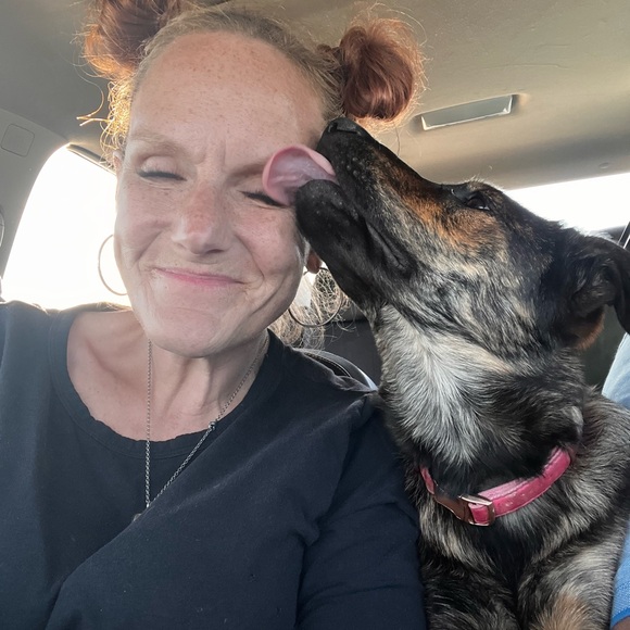 Meet your Posher, Rachael - Picture 13 of 16